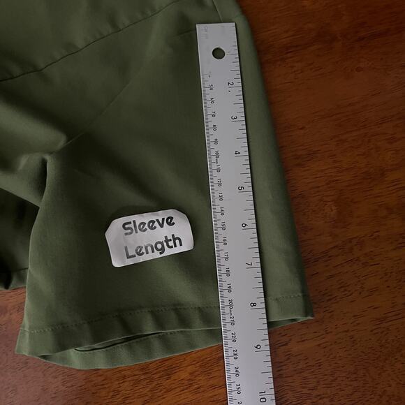 FIGS Women’s L Dark Olive Bristol Slim Henley Scrub Top Modern Medical Work RN - Picture 10 of 12